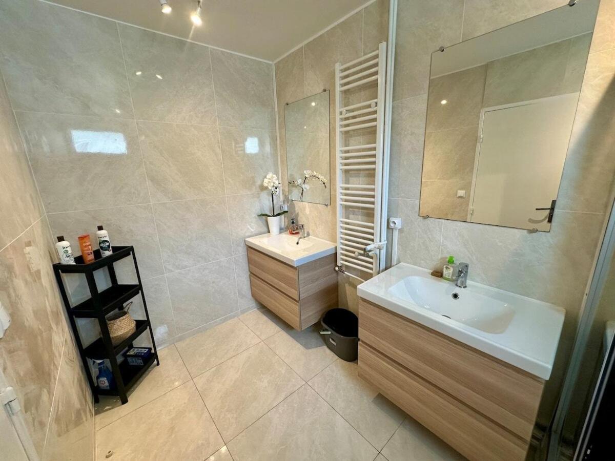 Au Coeur Du Quartier Taittinger Appartement Reims Buitenkant foto